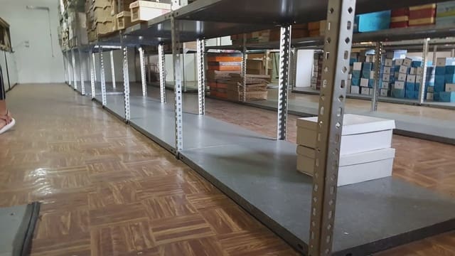 Gewerbe zu vermieten in Maracena - 700 € (Ref: 10045412)