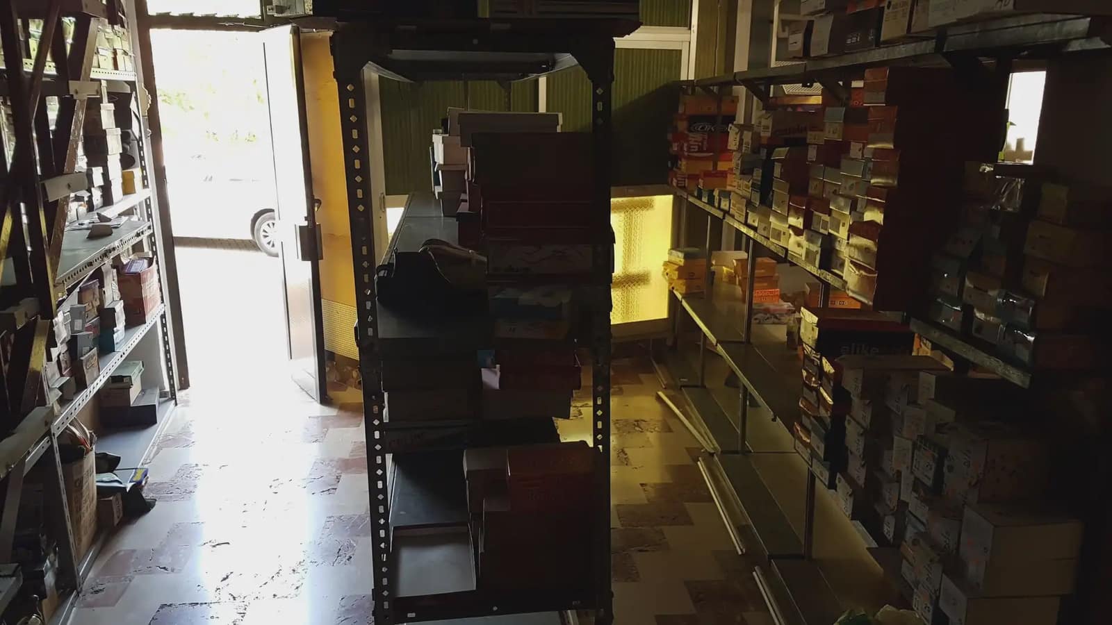 Kommersiell att hyra i Maracena - 700 € (Ref: 10045412)