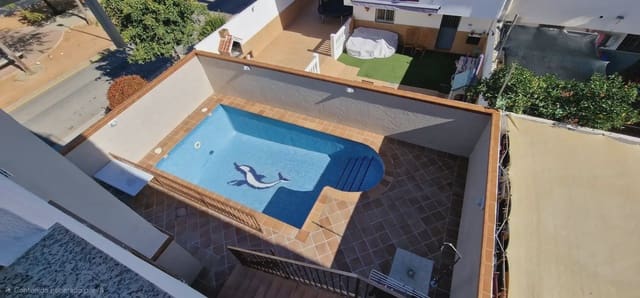 3 bedroom Townhouse for sale in Ambroz, Vegas del Genil with pool garage - € 300,000 (Ref: 10045413)
