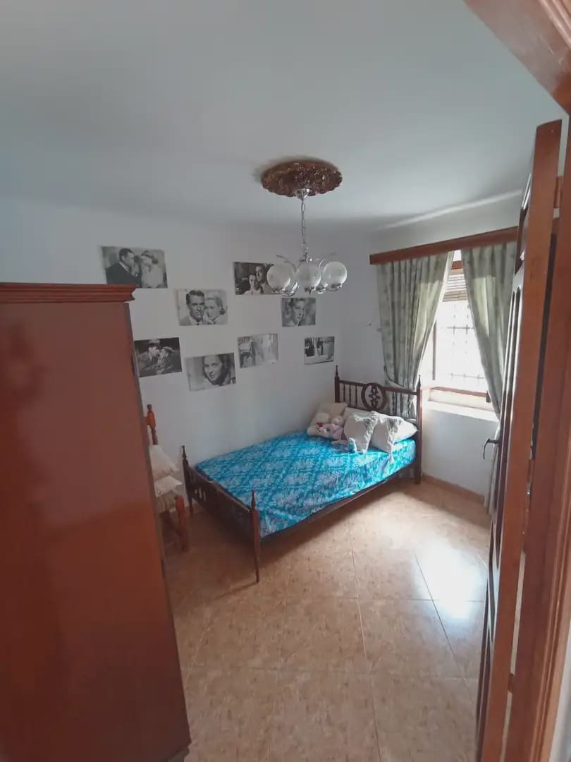 3 bedroom Townhouse for sale in Noalejo with garage - € 140,000 (Ref: 10045417)