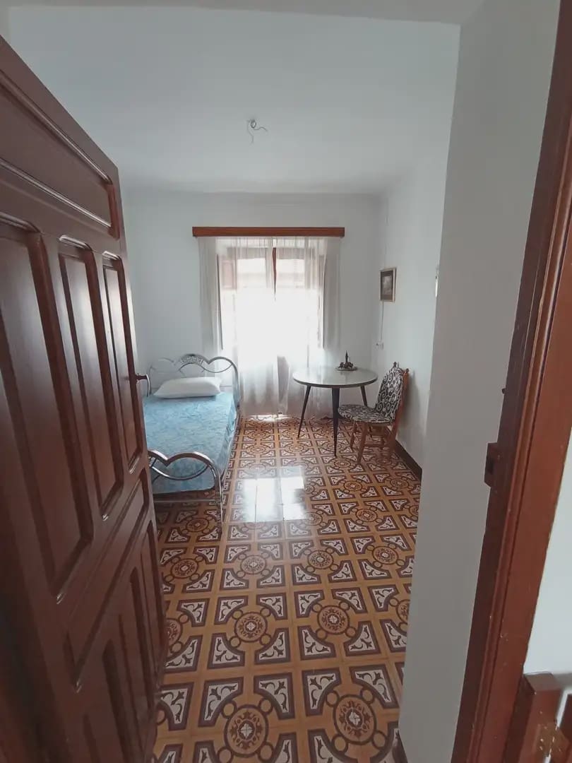 3 bedroom Townhouse for sale in Noalejo with garage - € 140,000 (Ref: 10045417)