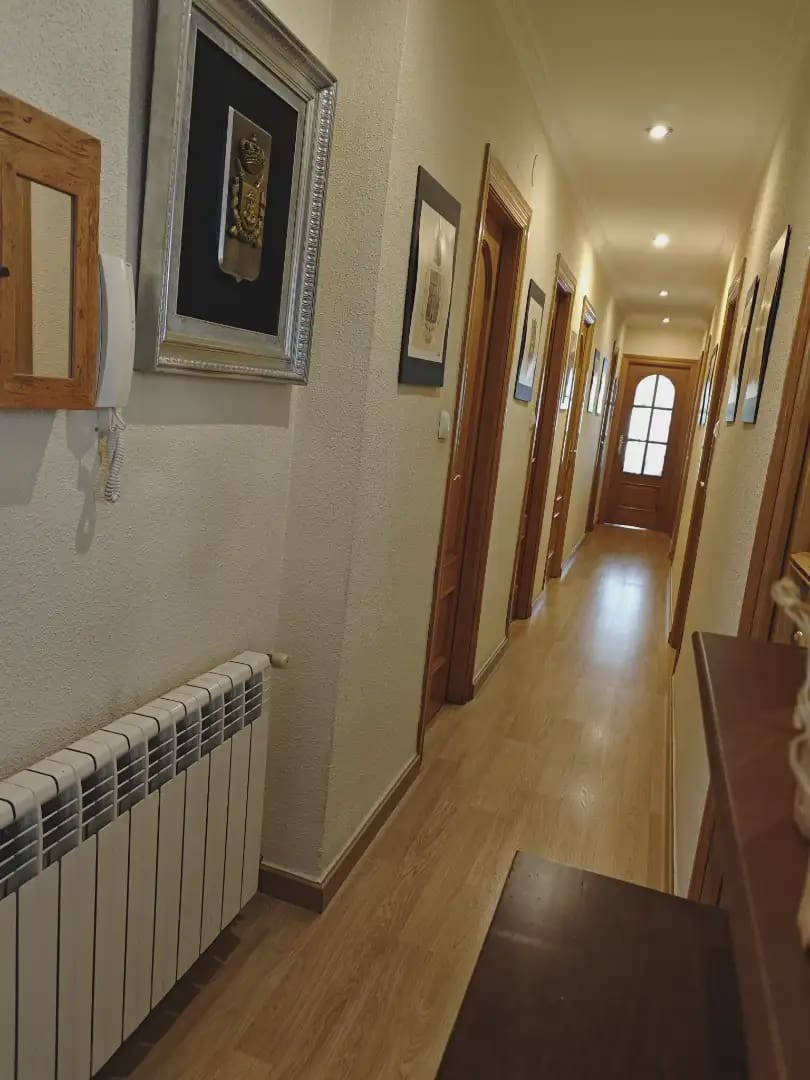 4 bedroom Flat for sale in Baza - € 95,000 (Ref: 10045418)