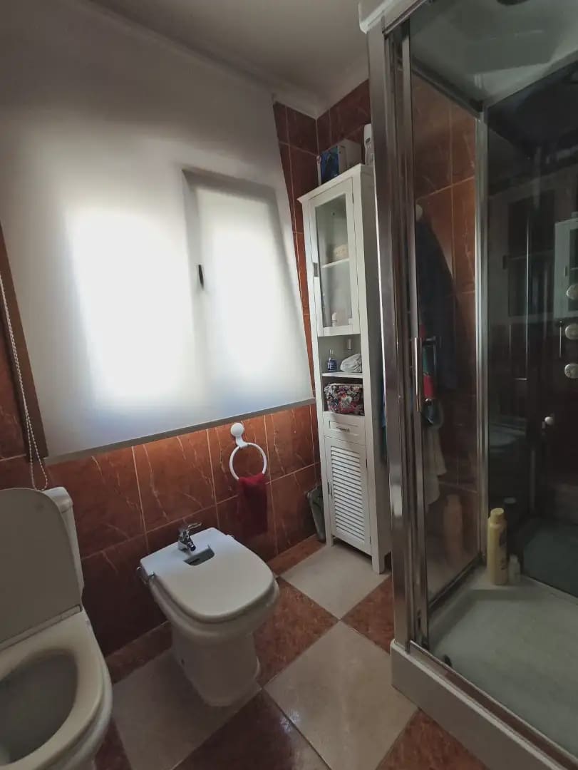 4 bedroom Flat for sale in Baza - € 95,000 (Ref: 10045418)