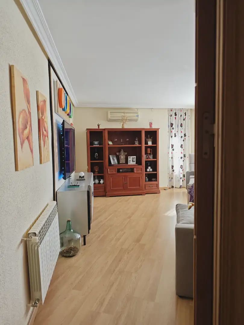 4 bedroom Flat for sale in Baza - € 95,000 (Ref: 10045418)