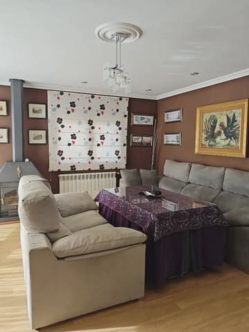 4 soverom Leilighet til salgs i Baza - € 95 000 (Ref: 10045418)