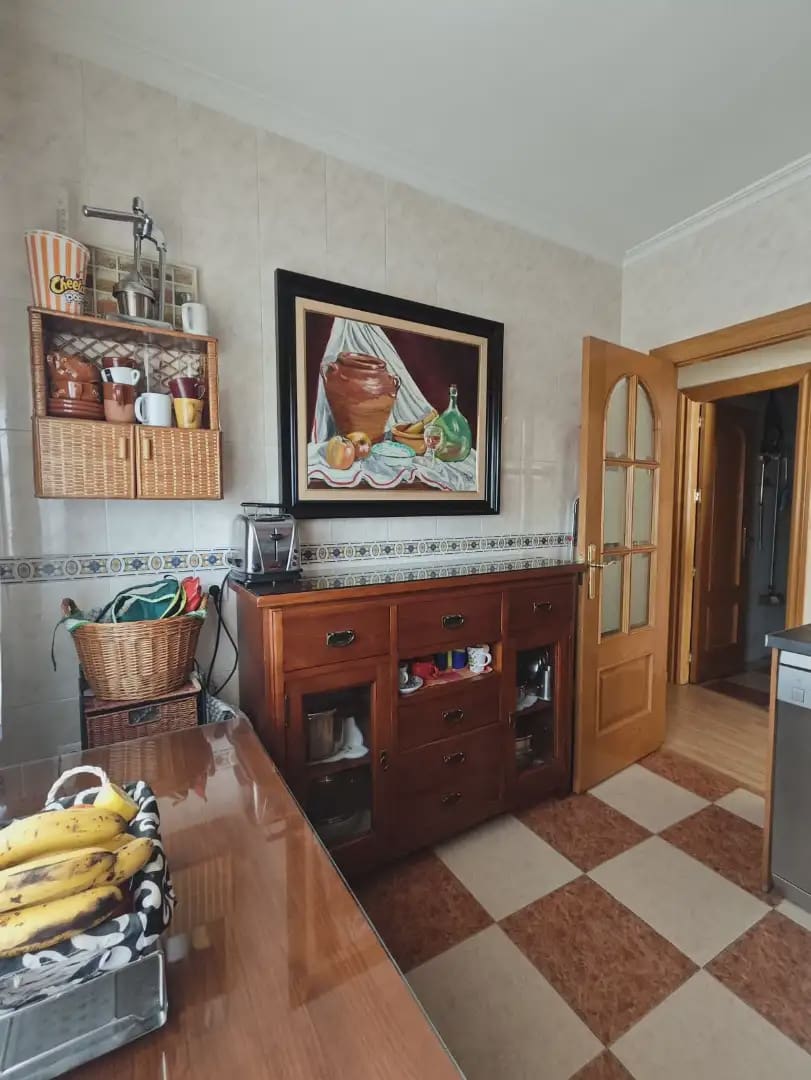 4 bedroom Flat for sale in Baza - € 95,000 (Ref: 10045418)