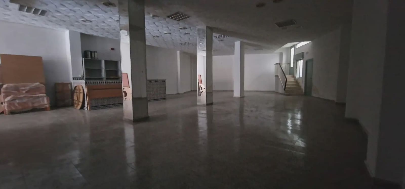 Commercial for sale in Maracena - € 120,000 (Ref: 10045420)