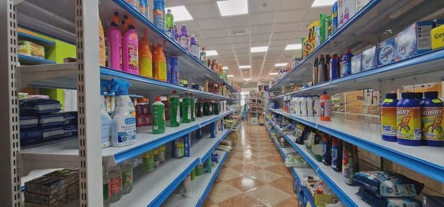 Commerciale in vendita in Maracena - 185.000 € (Rif: 10045421)