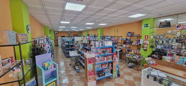 Commerciale in vendita in Maracena - 185.000 € (Rif: 10045421)