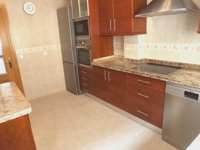 3 sypialnia Penthouse na sprzedaż w Maracena z garażem - 290 000 € (Ref: 10045432)