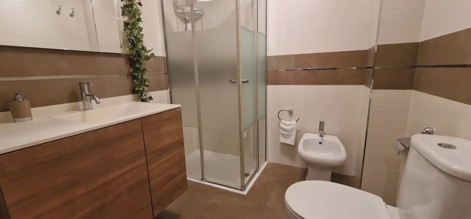 3 sypialnia Mieszkanie na sprzedaż w Miasto Grenada - 365 000 € (Ref: 10045436)