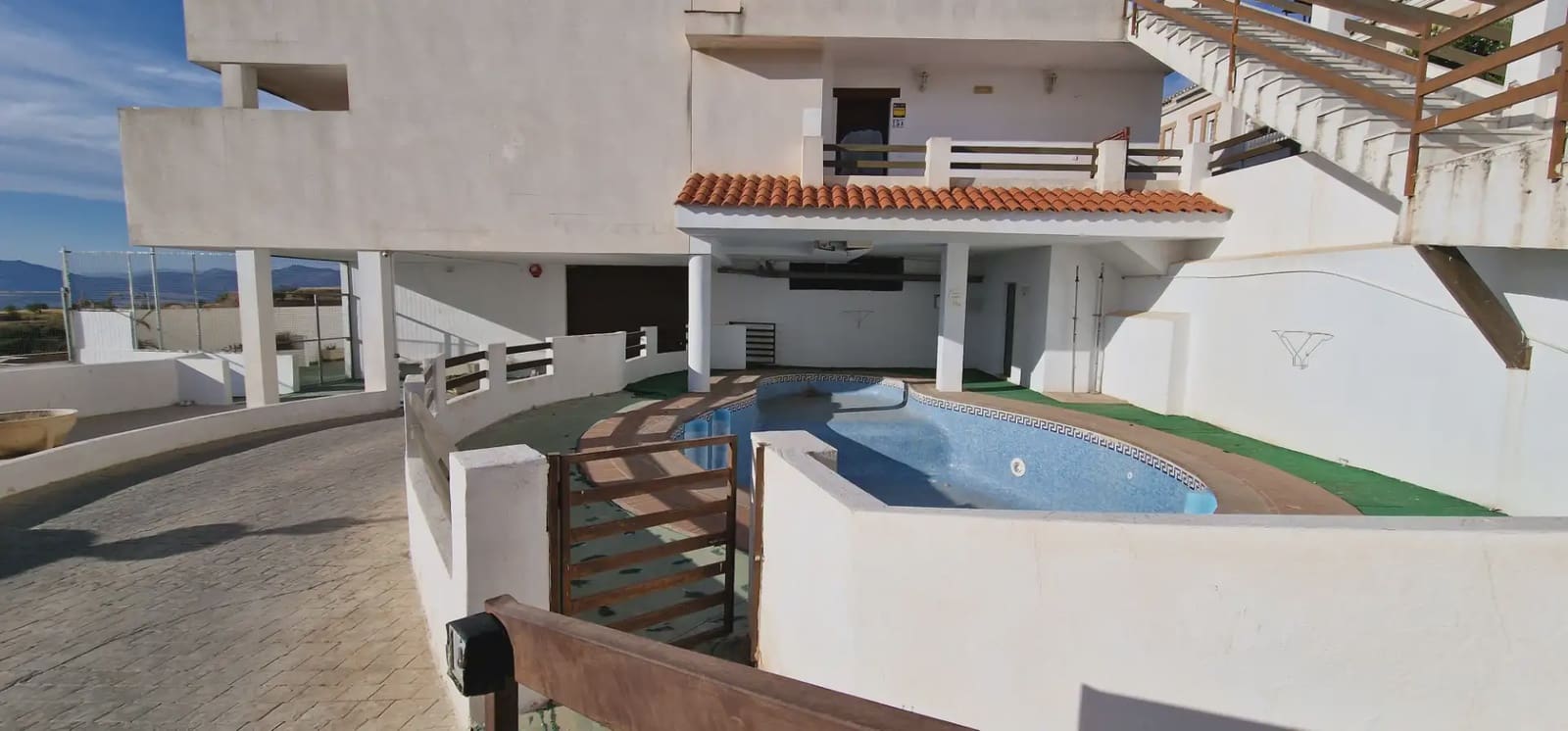 1 Zimmer Apartment zu verkaufen in Cogollos Vega mit Pool - 73.900 € (Ref: 10045437)