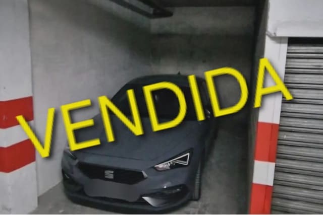 Garage à vendre à Maracena - 12 000 € (Ref: 10045439)
