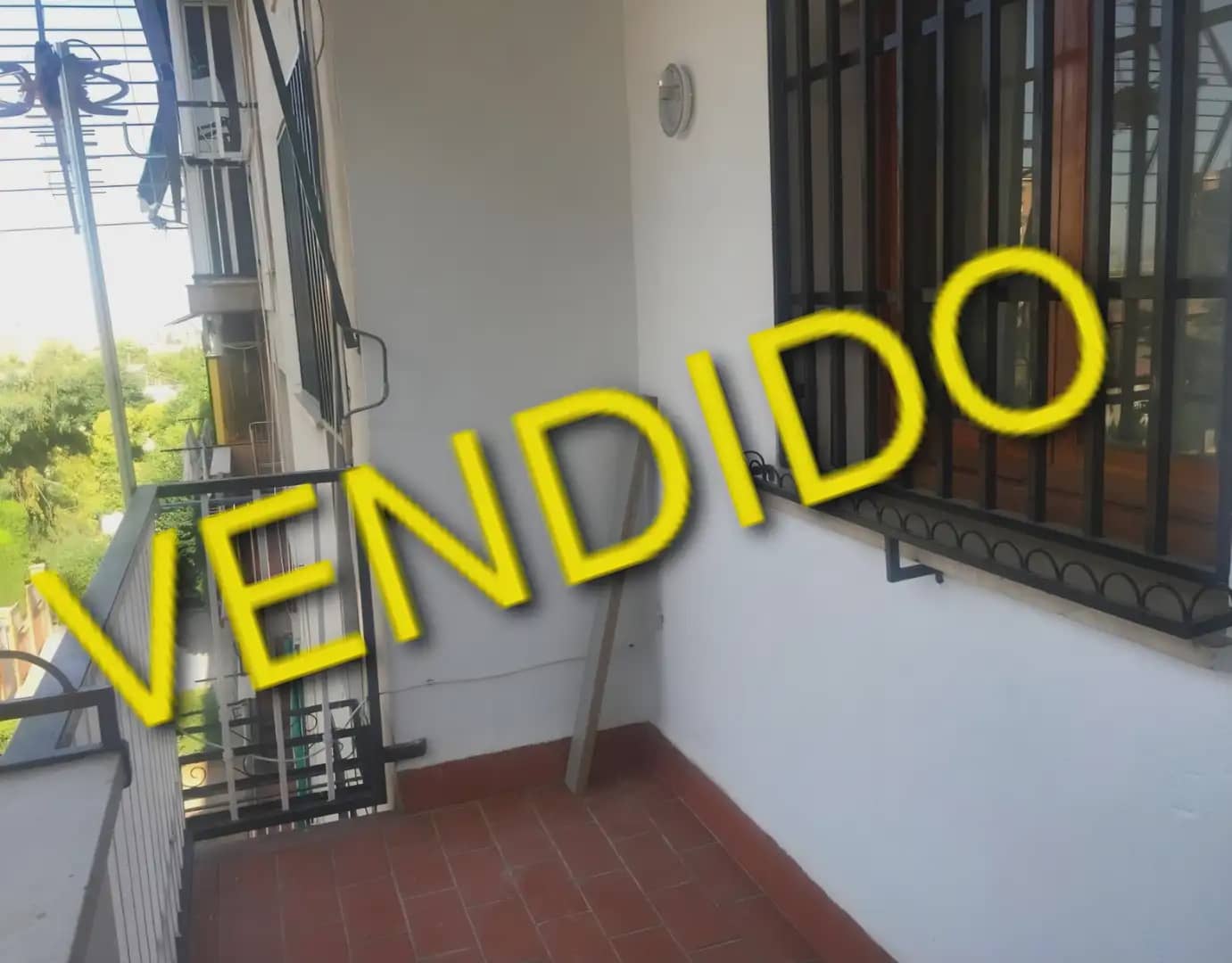 3 sovrum Lägenhet till salu i Granada stad med garage - 78 000 € (Ref: 10045440)