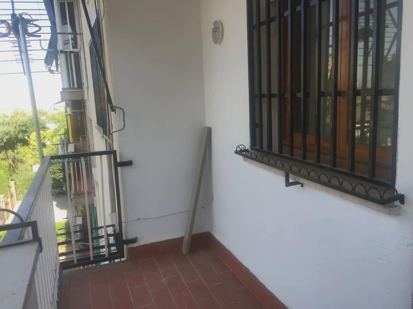 3 sovrum Lägenhet till salu i Granada stad med garage - 78 000 € (Ref: 10045440)