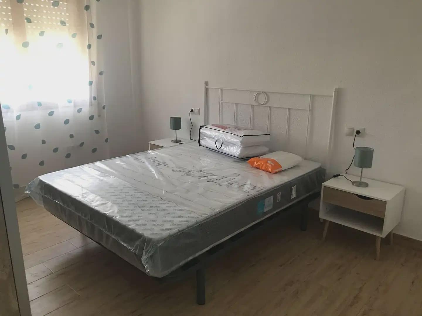 3 sovrum Lägenhet till salu i Granada stad med garage - 78 000 € (Ref: 10045440)