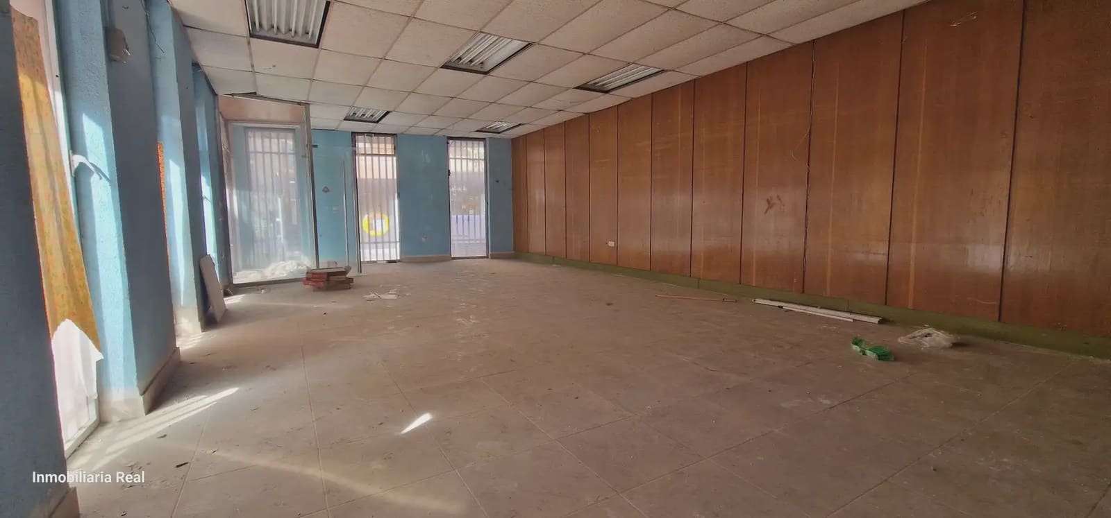 Commercial for sale in Maracena - € 110,000 (Ref: 10045441)
