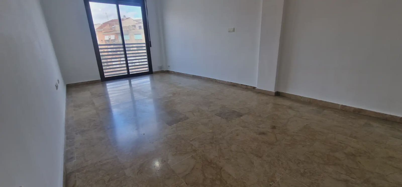 2 sovrum Lägenhet till salu i Maracena - 140 000 € (Ref: 10045443)