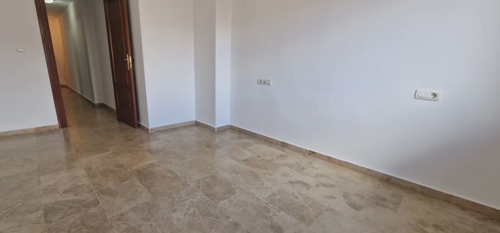 2 sovrum Lägenhet till salu i Maracena - 140 000 € (Ref: 10045443)