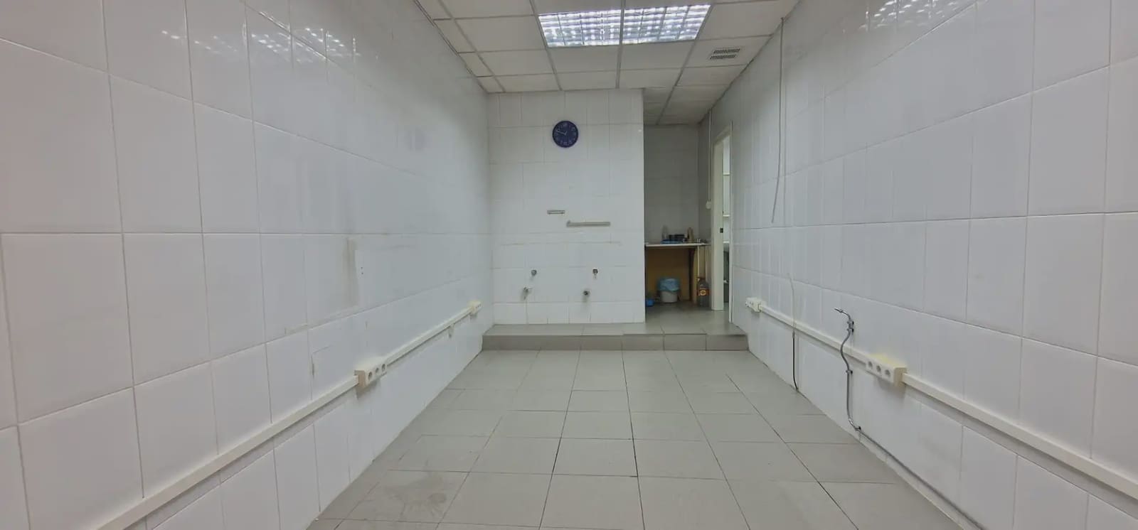 Commercial for rent in Maracena - € 500 (Ref: 10045446)