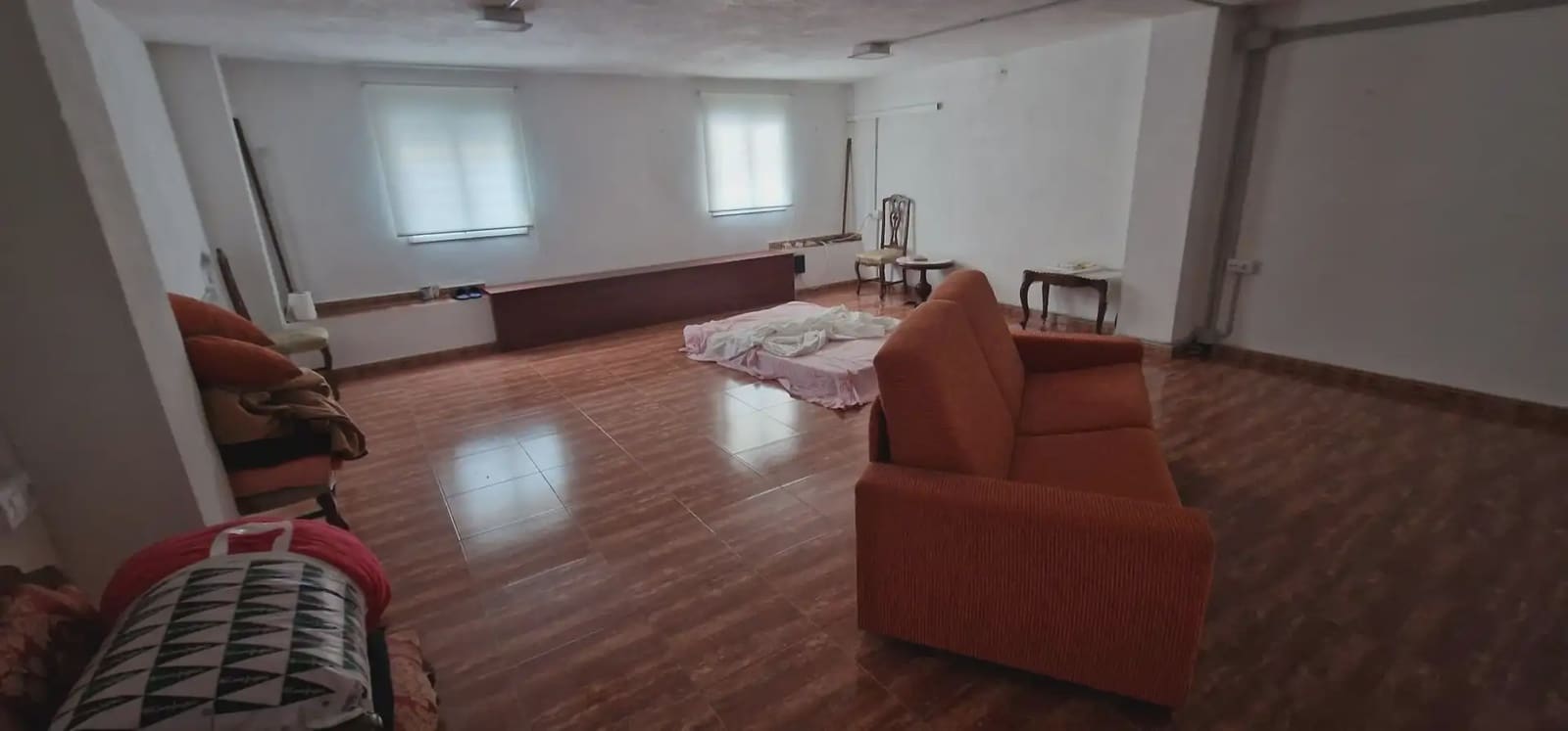 Kommersiell til salgs i Maracena - € 99 000 (Ref: 10045448)