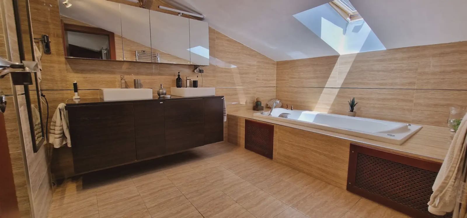 3 bedroom Penthouse for sale in Maracena with garage - € 390,000 (Ref: 10045449)
