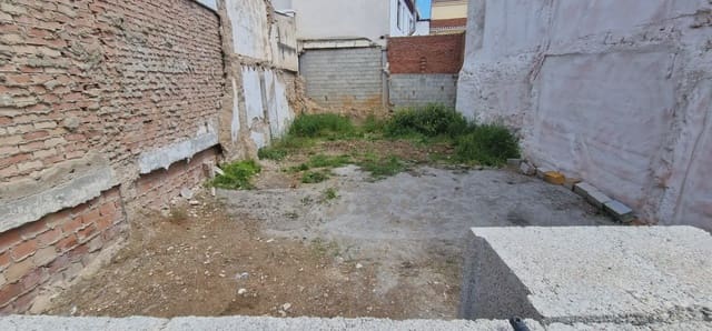 Bauplatz zu verkaufen in Cerrillo de Maracena - Periodistas, Granada Stadt - 90.000 € (Ref: 10045451)