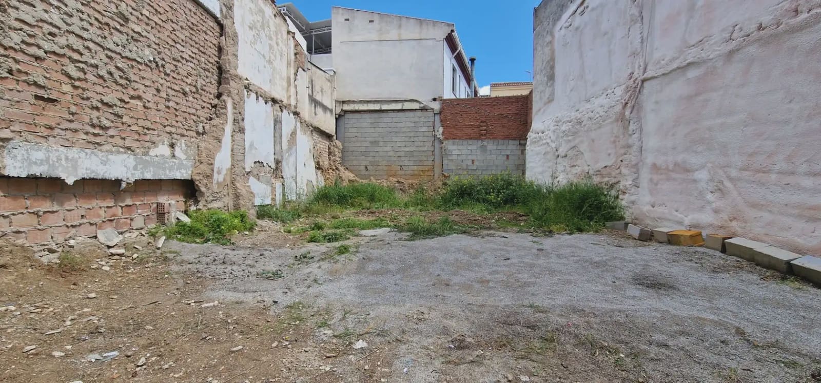 Bauplatz zu verkaufen in Granada Stadt - 90.000 € (Ref: 10045451)