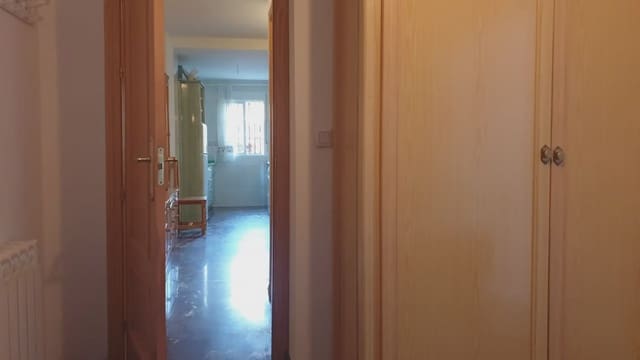 1 quarto Apartamento para arrendar em Maracena - 575 € (Ref: 10045452)