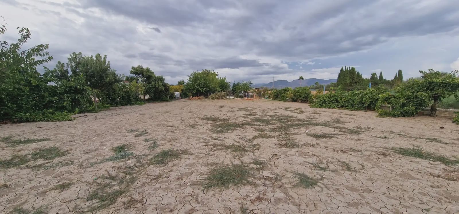 Ubebygd land til salgs i Maracena - € 110 000 (Ref: 10141574)