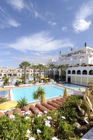 1 quarto Apartamento para venda em Los Cristianos, Arona com piscina - 290 000 € (Ref: 10048189)