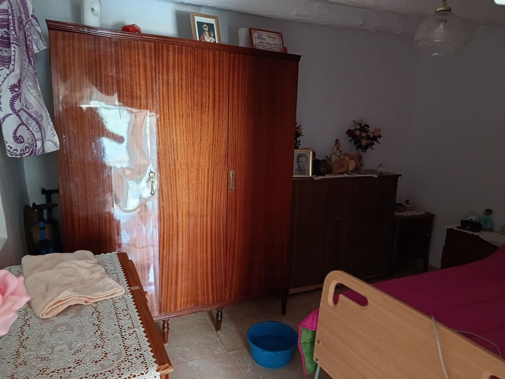 3 bedroom Finca/Country House for sale in Sabariego - € 47,000 (Ref: 10046112)
