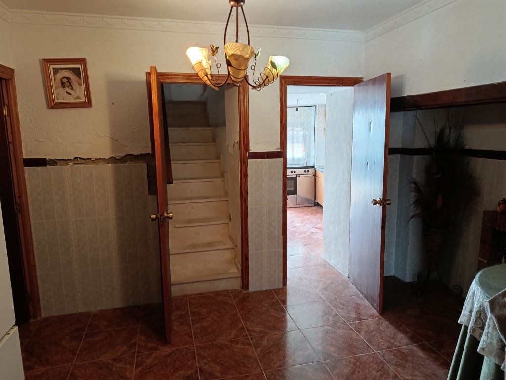 4 chambre Maison de Ville à vendre à Fuente-Tojar - 79 000 € (Ref: 10046117)