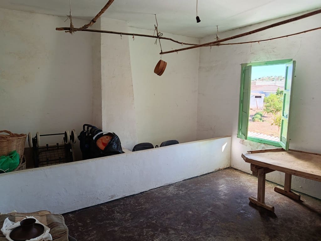 4 quarto Casa em Banda para venda em La Rabita - 95 000 € (Ref: 10046129)