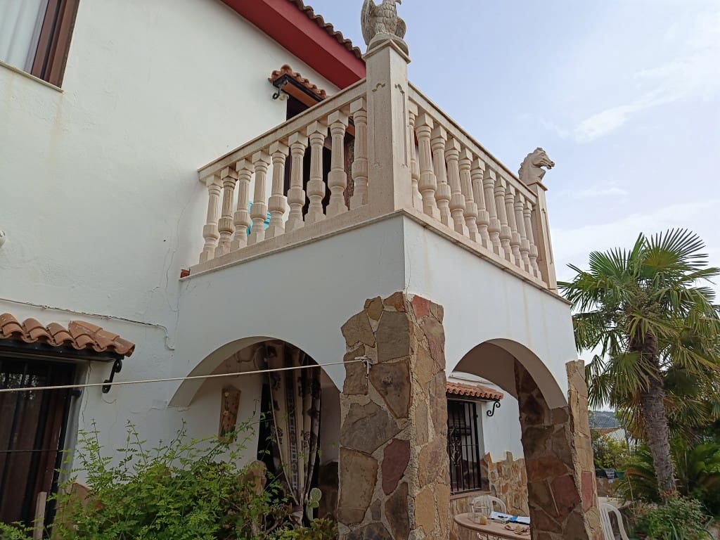 4 sypialnia Finka/Dom wiejski na sprzedaż w Priego de Cordoba - 119 000 € (Ref: 10046133)