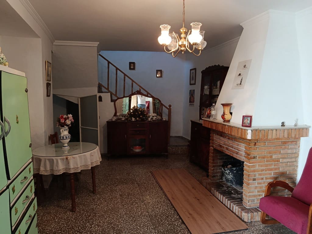 4 sovrum Hus till salu i Luque med garage - 86 000 € (Ref: 10046135)