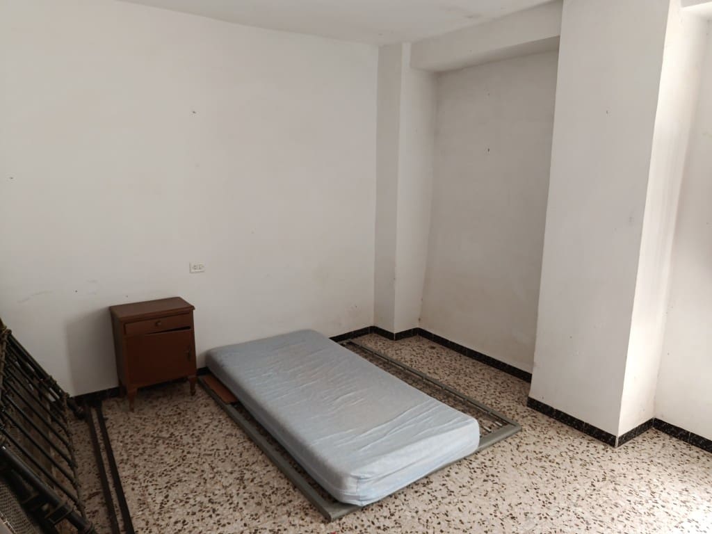 3 bedroom Townhouse for sale in Priego de Cordoba - € 39,900 (Ref: 10046136)