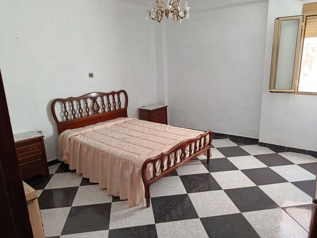 5 soveværelse Byhus til salg i Fuente-Tojar - € 89.900 (Ref: 10046138)