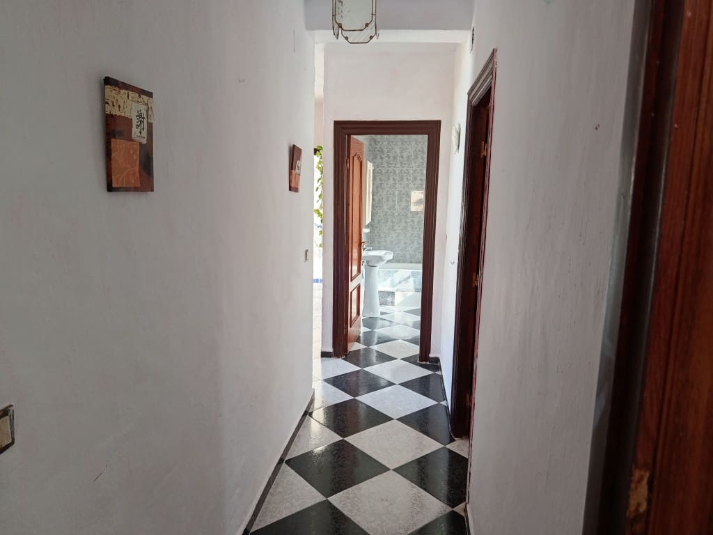 5 soveværelse Byhus til salg i Fuente-Tojar - € 89.900 (Ref: 10046138)