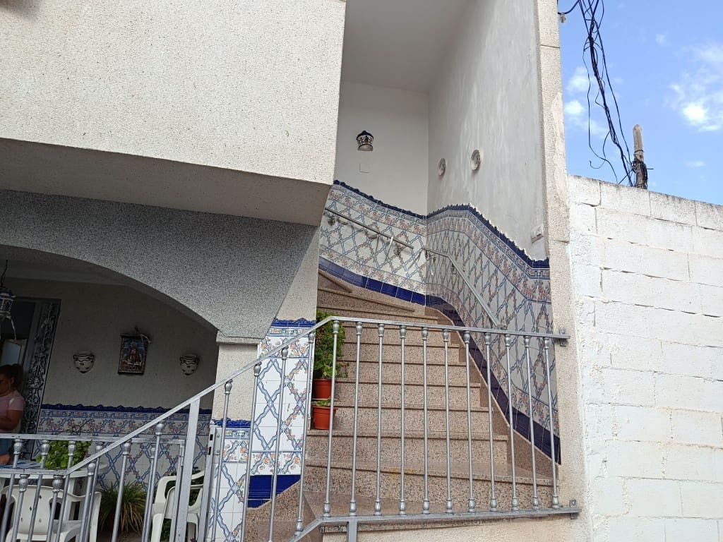 5 soveværelse Byhus til salg i Fuente-Tojar - € 89.900 (Ref: 10046138)
