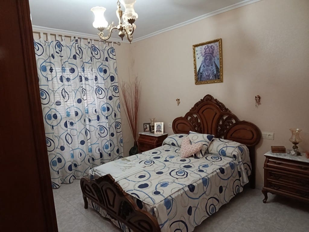 3 sovrum Lägenhet till salu i Luque - 59 900 € (Ref: 10046139)