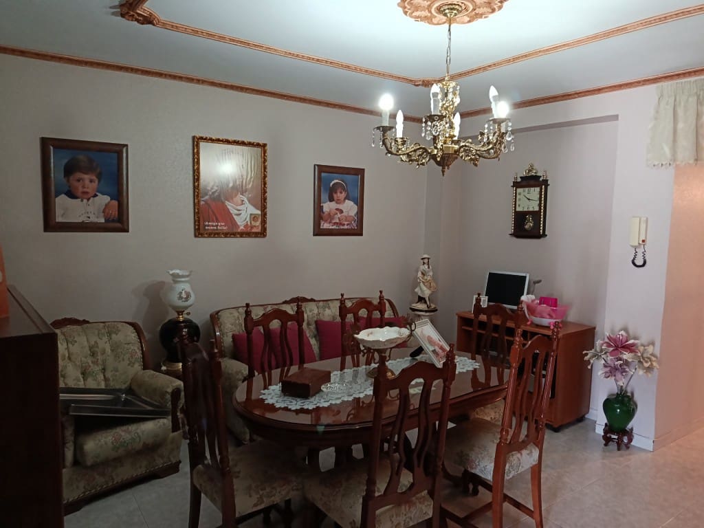 3 sovrum Lägenhet till salu i Luque - 59 900 € (Ref: 10046139)