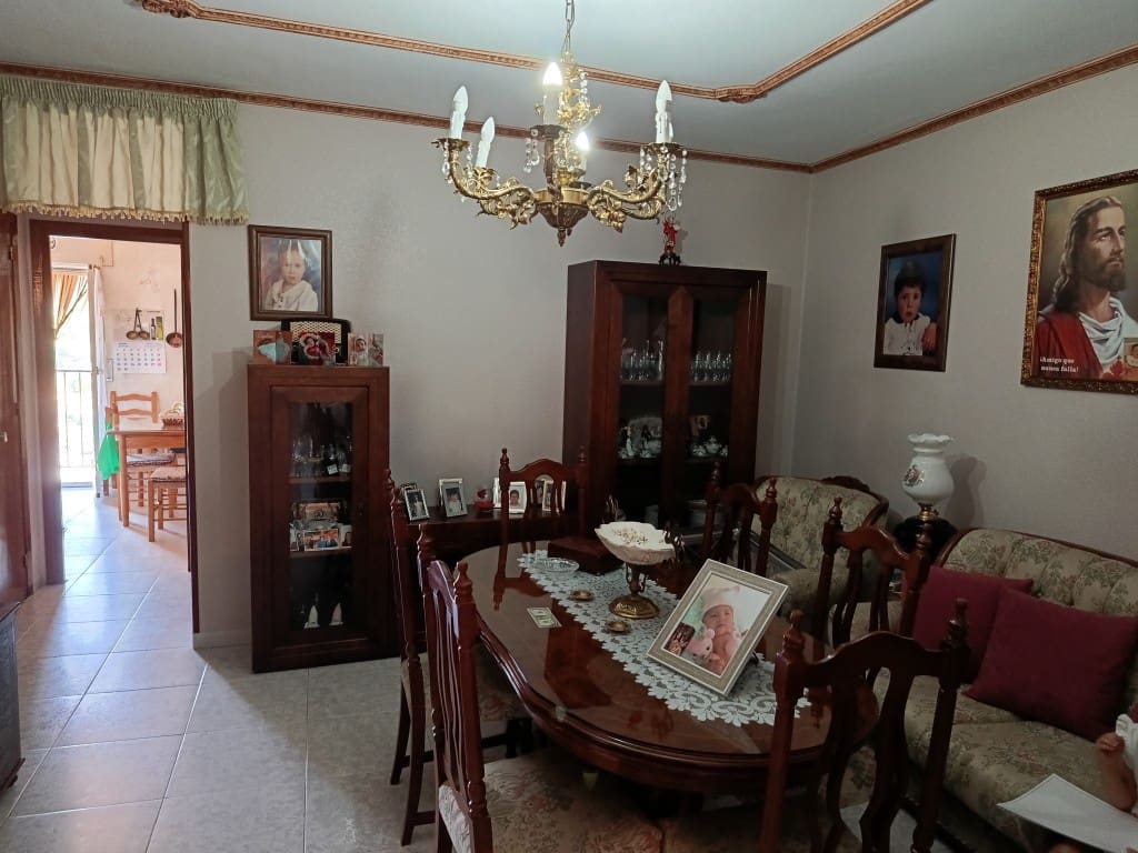 3 sovrum Lägenhet till salu i Luque - 59 900 € (Ref: 10046139)