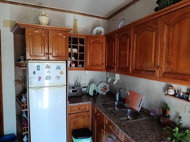 3 sovrum Lägenhet till salu i Luque - 59 900 € (Ref: 10046139)