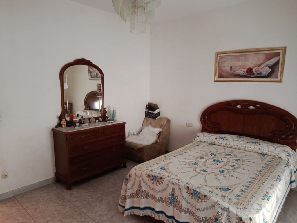 5 soverom Hus til salgs i Fuente-Tojar - € 86 000 (Ref: 10046142)