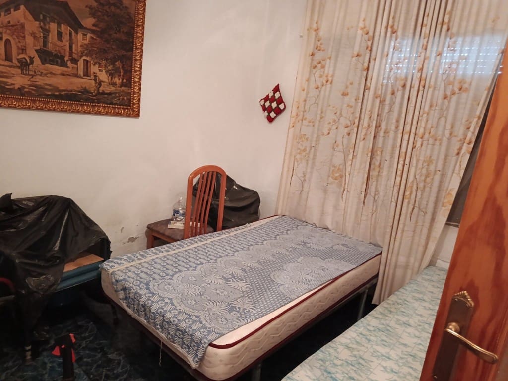 5 soverom Hus til salgs i Fuente-Tojar - € 86 000 (Ref: 10046142)