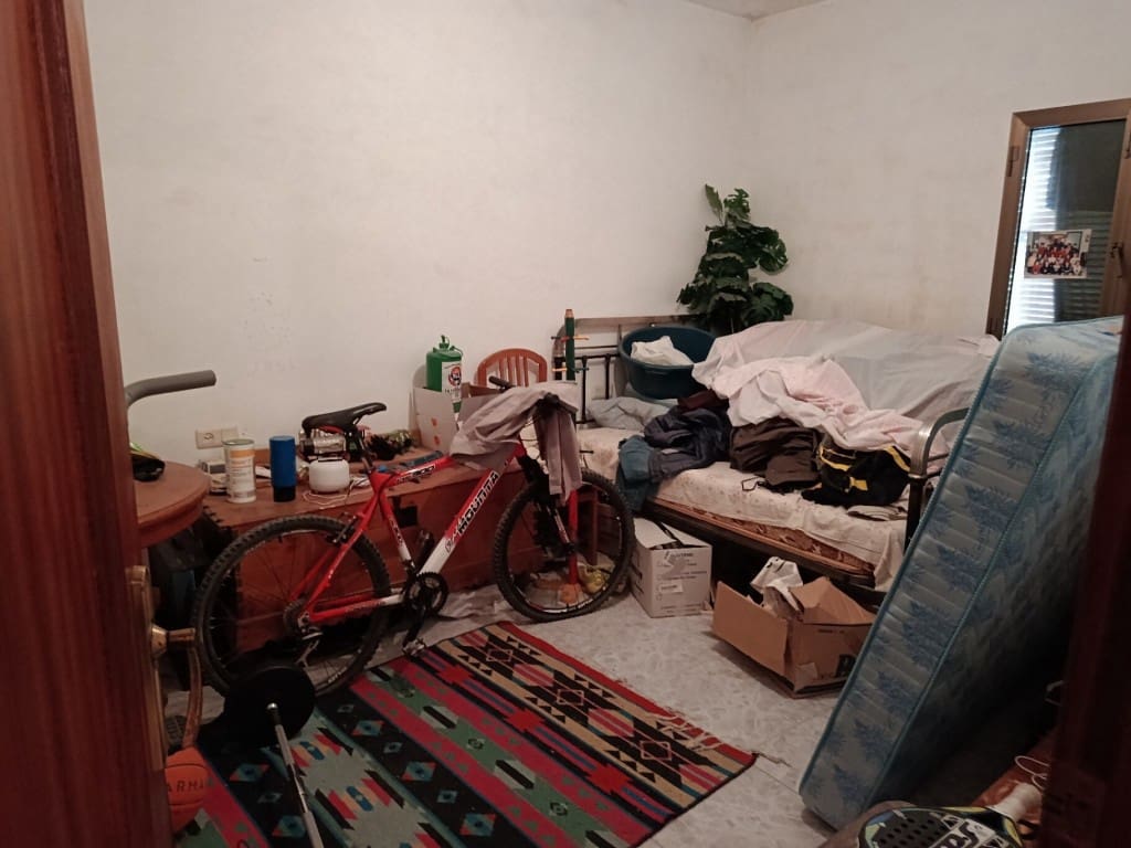5 soverom Hus til salgs i Fuente-Tojar - € 86 000 (Ref: 10046142)