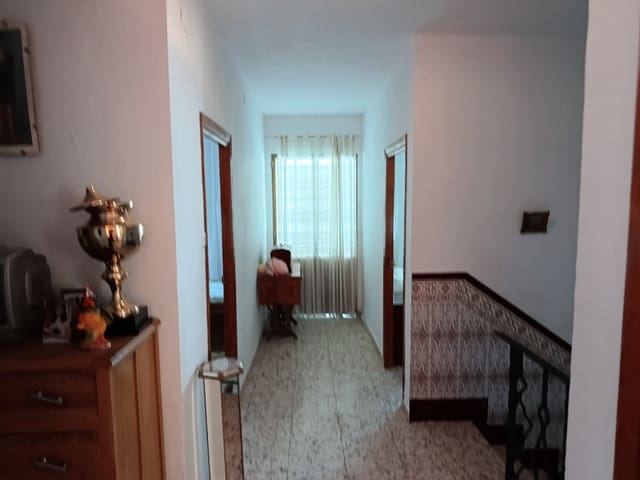 Maison de Ville à vendre à Priego de Córdoba - 126 900 € (Ref: 10046143)