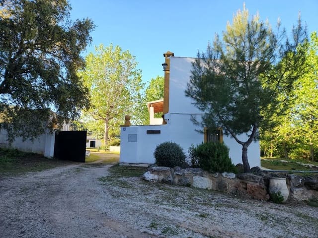 5 soverom Finca/Herregård til salgs i Loja med svømmebasseng garasje - € 295 000 (Ref: 10046144)