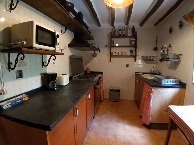 5 soverom Finca/Herregård til salgs i Loja med svømmebasseng garasje - € 295 000 (Ref: 10046144)